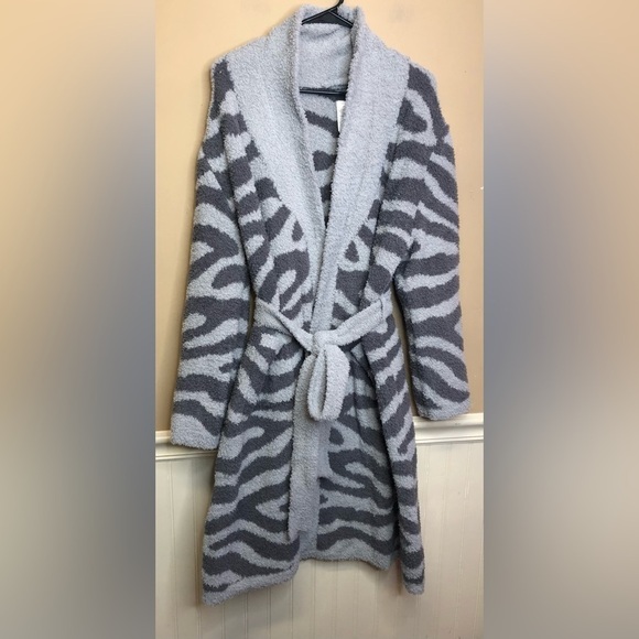 Member's Mark Luxury Collection Ladies Cozy Wrap Robe Size S/M Gray Zebra NWOT - Picture 1 of 5